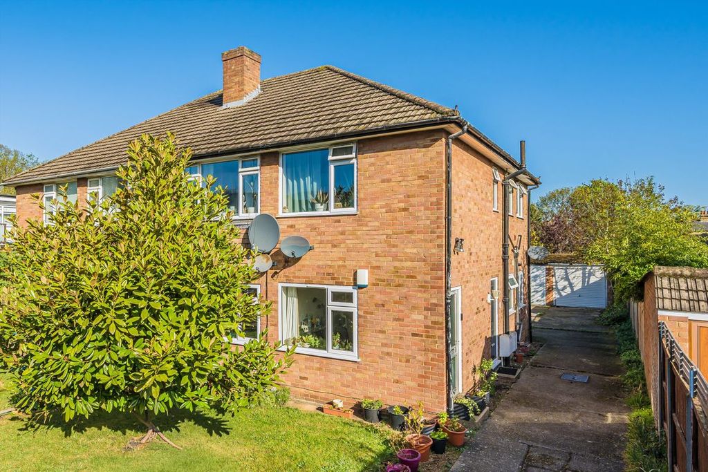 Property photo 1 of 5