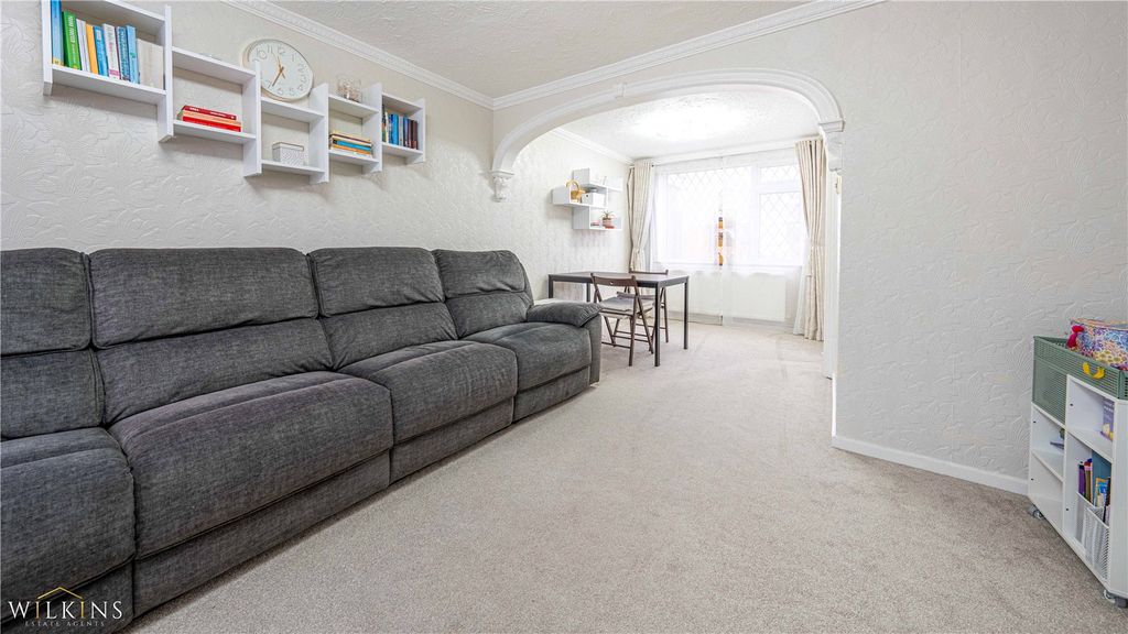 Property photo 3 of 21 Picture No. 16