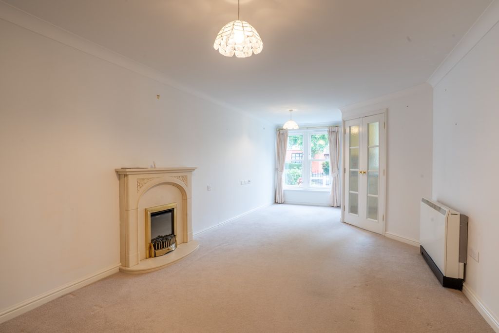 Property photo 2 of 15 4588544