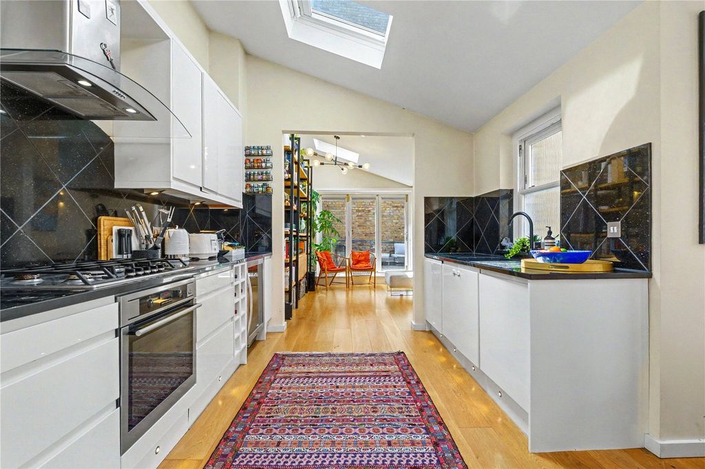 Property photo 1 of 10 Picture No. 08