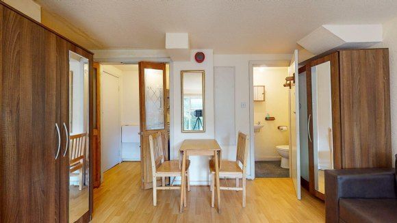 Property photo 3 of 9 15B1c489-2567-4976-Af68-E4c46131F6d8 3.Jpg