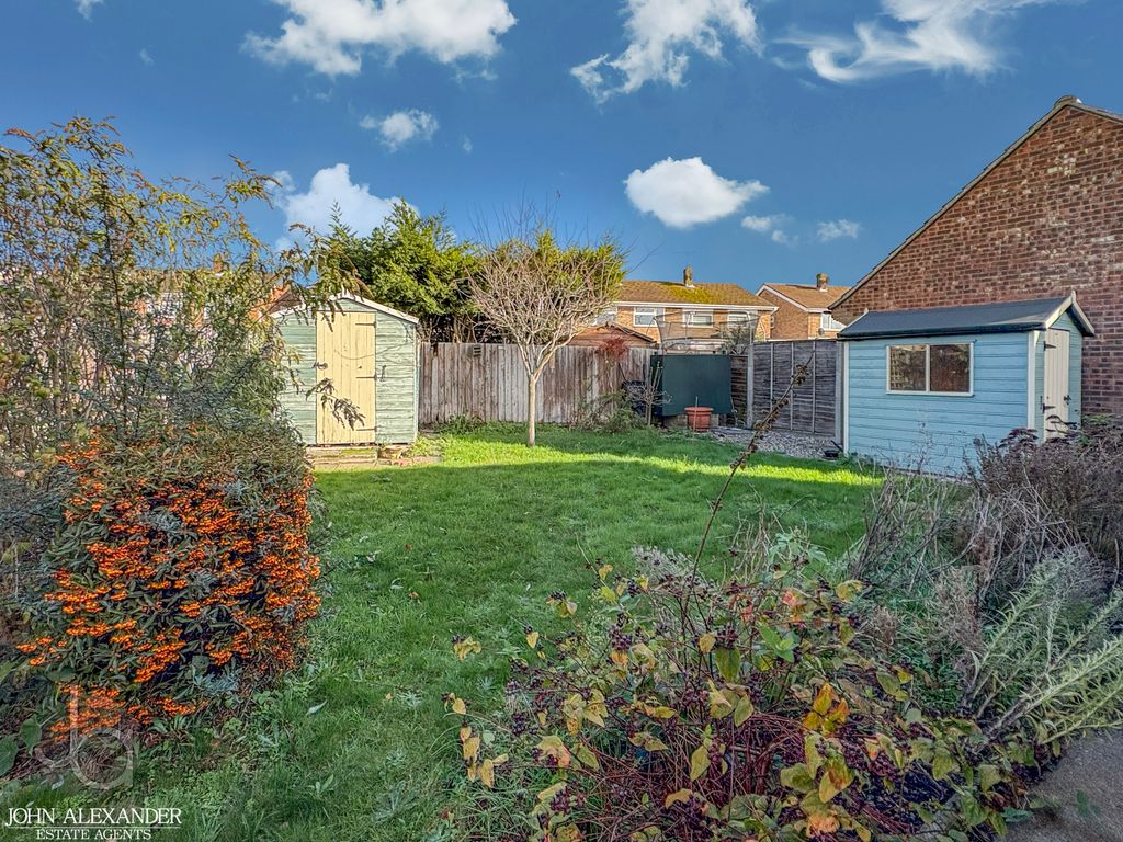 Property photo 2 of 14 20251121_111224906_0.5