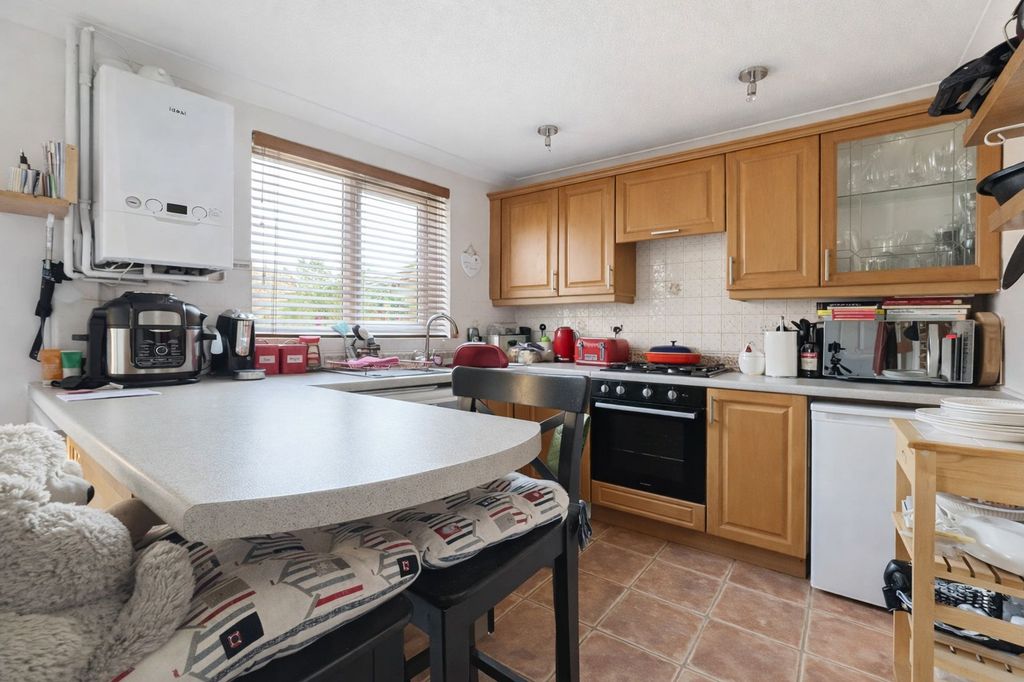Property photo 2 of 15