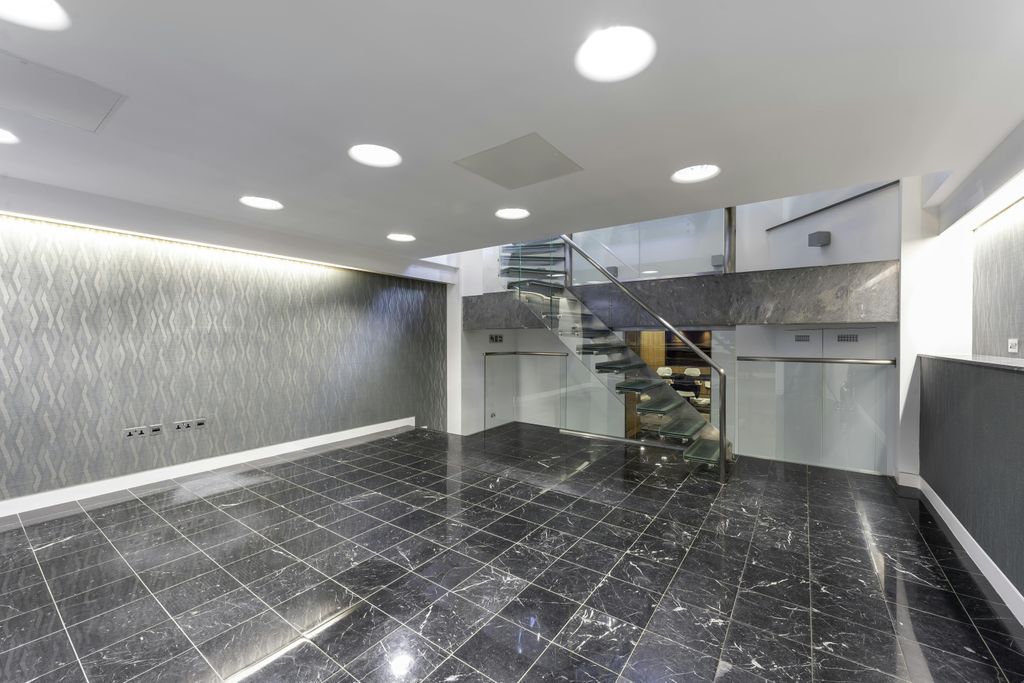 Property photo 3 of 4 29Pm_Lowergrdfloor.Jpg