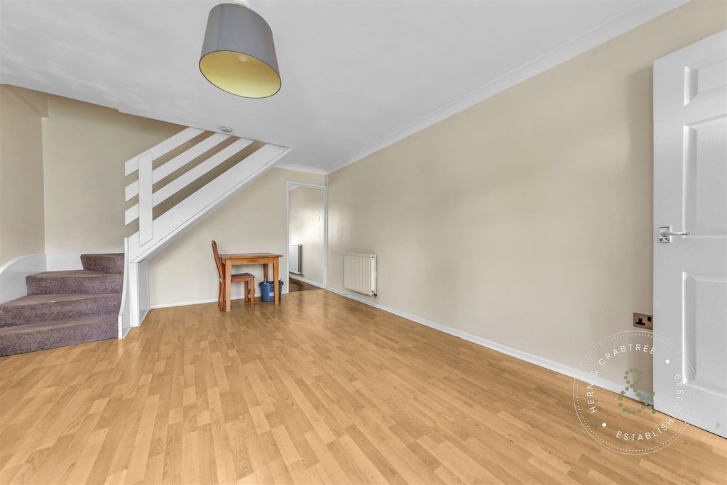 Property photo 2 of 23 Timothy-Rees-Close-09.Jpg