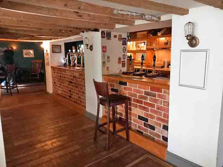 Property photo 2 of 7