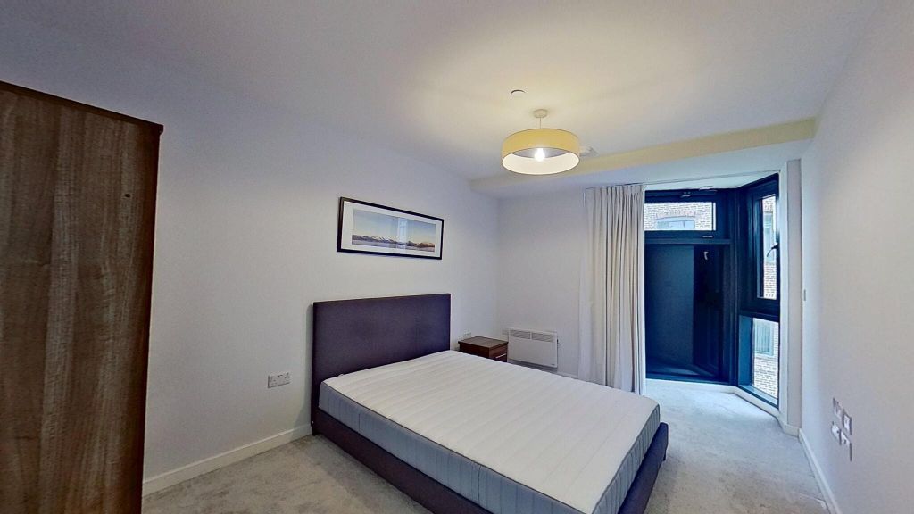 Property photo 3 of 20 Bedroom