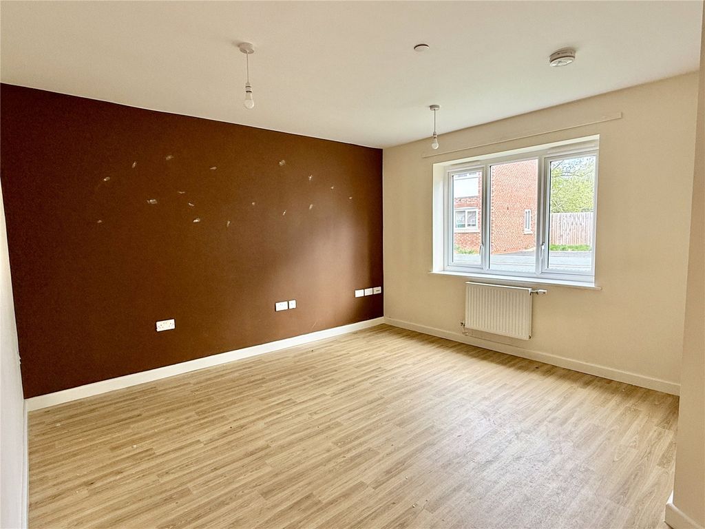 Property photo 2 of 11 Picture No. 02