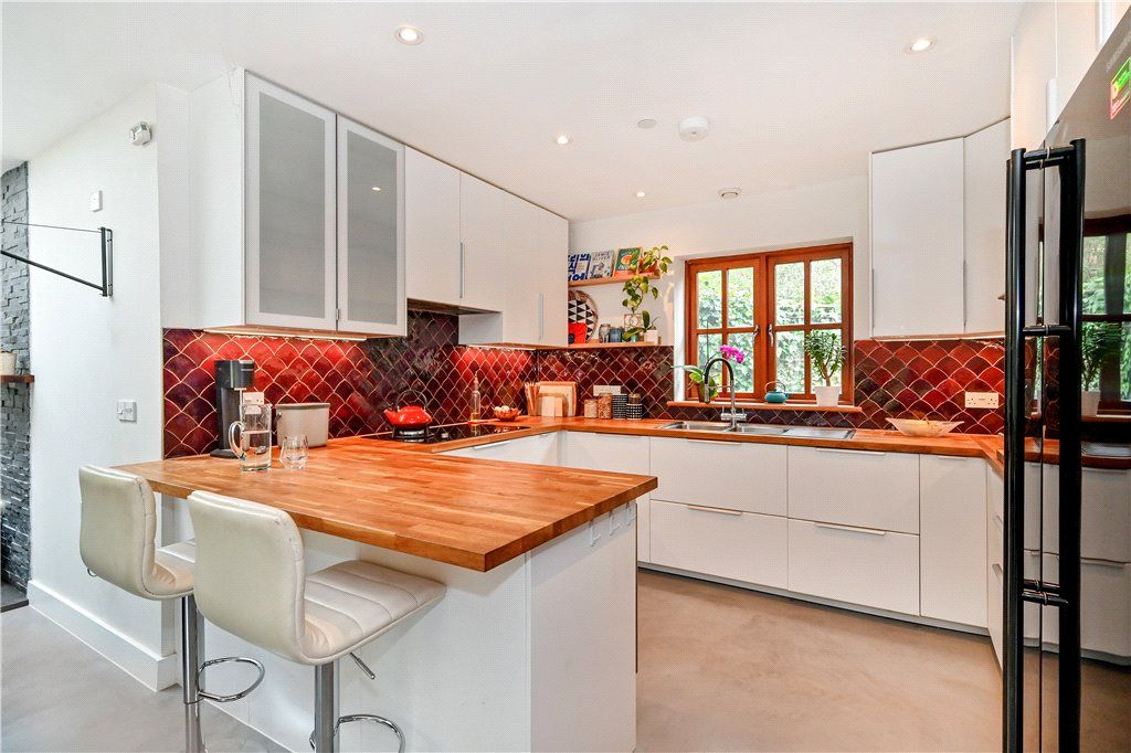 Property photo 3 of 39 Picture No. 06