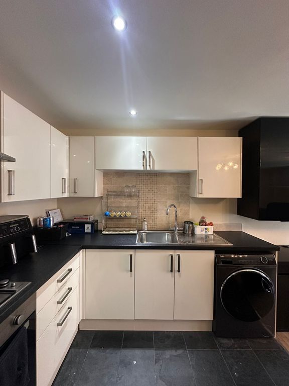 Property photo 3 of 44