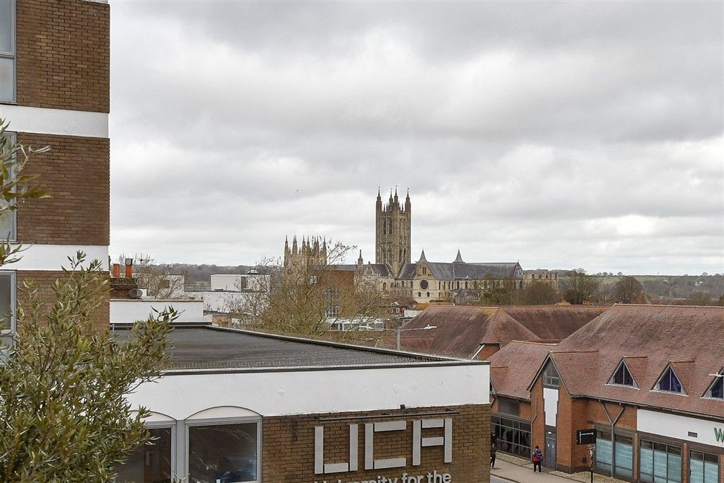 Property photo 1 of 7 Views To Front