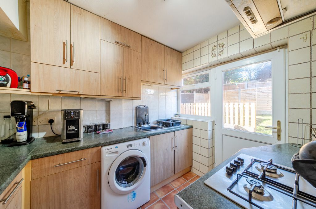 Property photo 3 of 12 1526986-6-6Ac3c83...