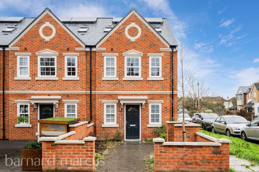 Property photo 1 of 8 Image