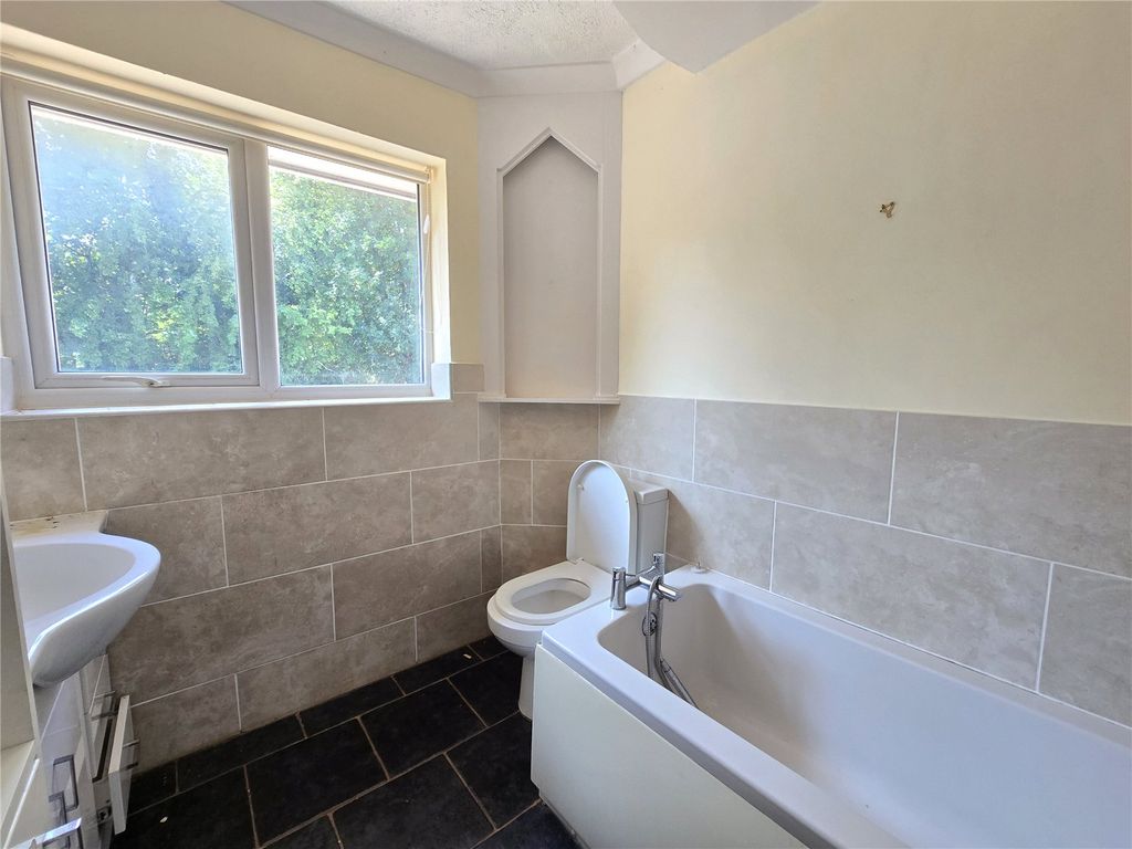 Property photo 2 of 14 Picture No. 02