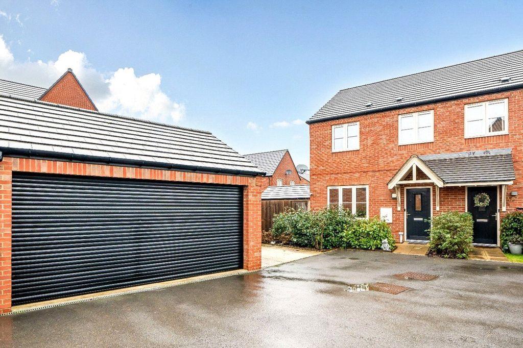 Property photo 1 of 18 Picture No. 08