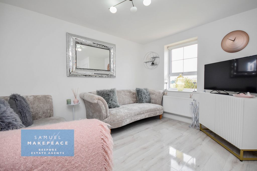 Property photo 2 of 22 Gallery