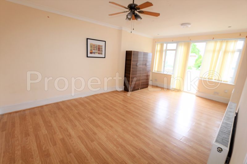 Property photo 1 of 22 Photo 14