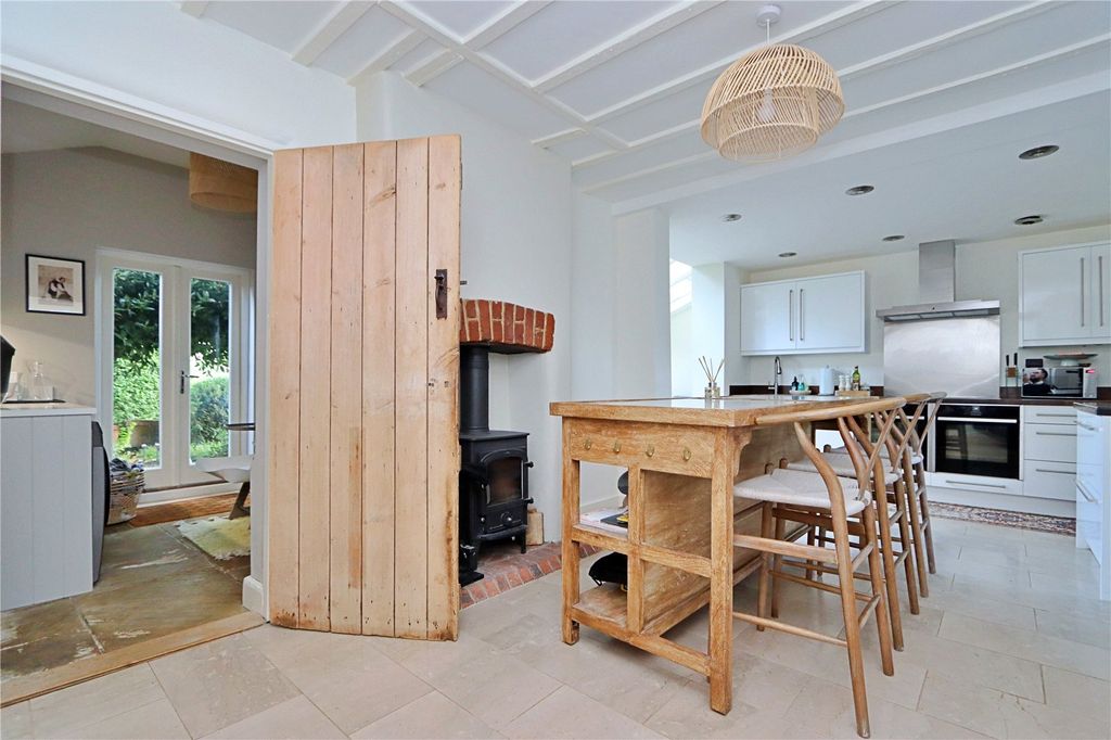 Property photo 3 of 25 Picture No. 19