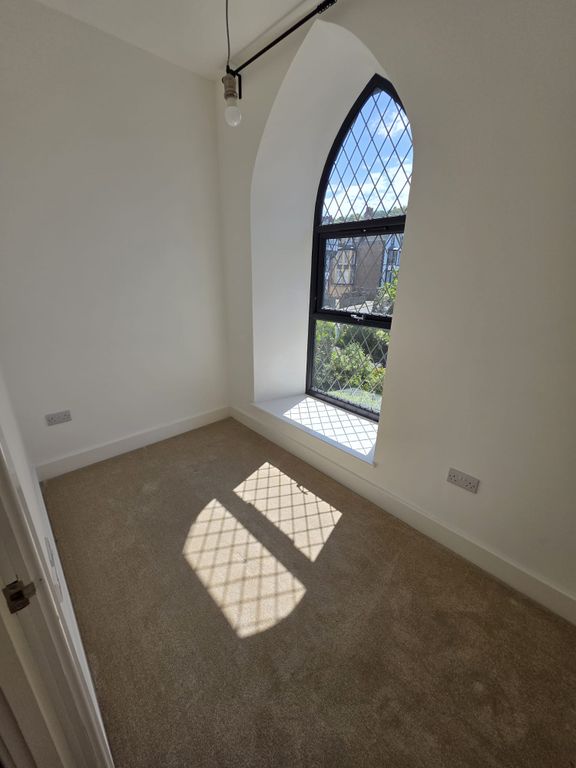 Additional image 12 of 2 bed flat to rentColwyn Bay LL29