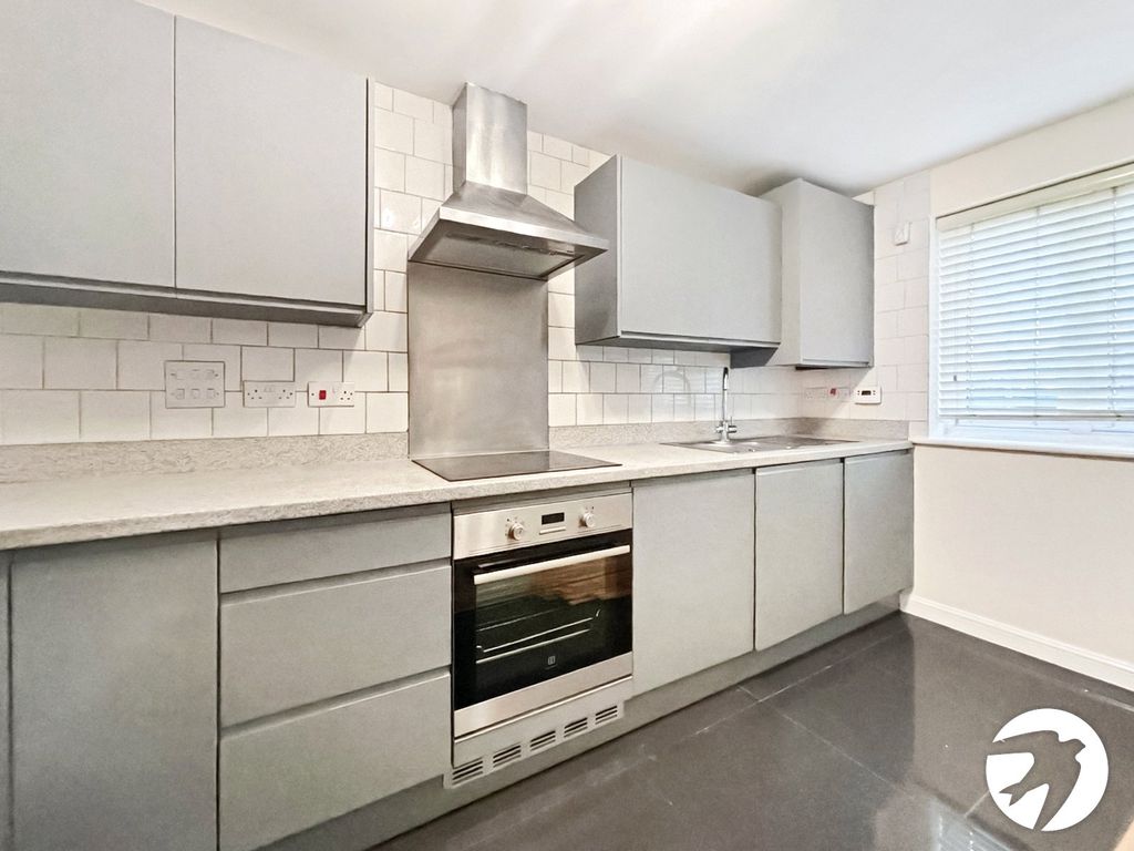 Property photo 3 of 10 Picture No. 06