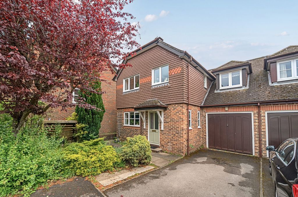 Property photo 1 of 15 1454619-31-69Fa0B...