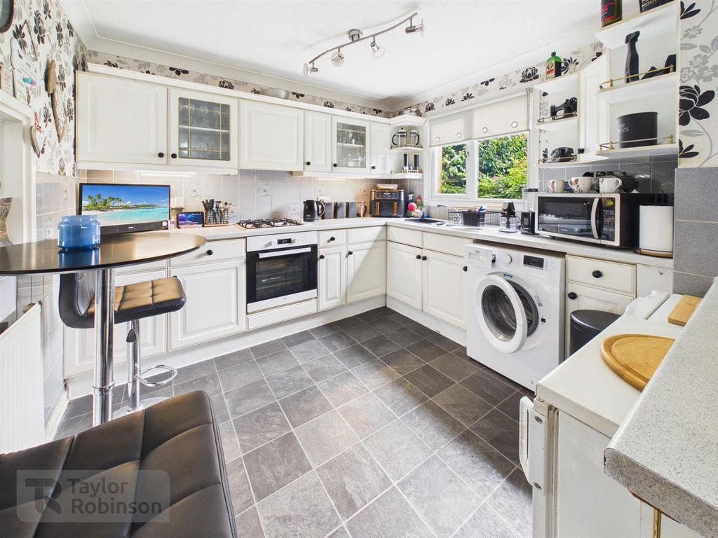 Property photo 3 of 14 Cam02600G0-Pr0726-Still007.Jpg