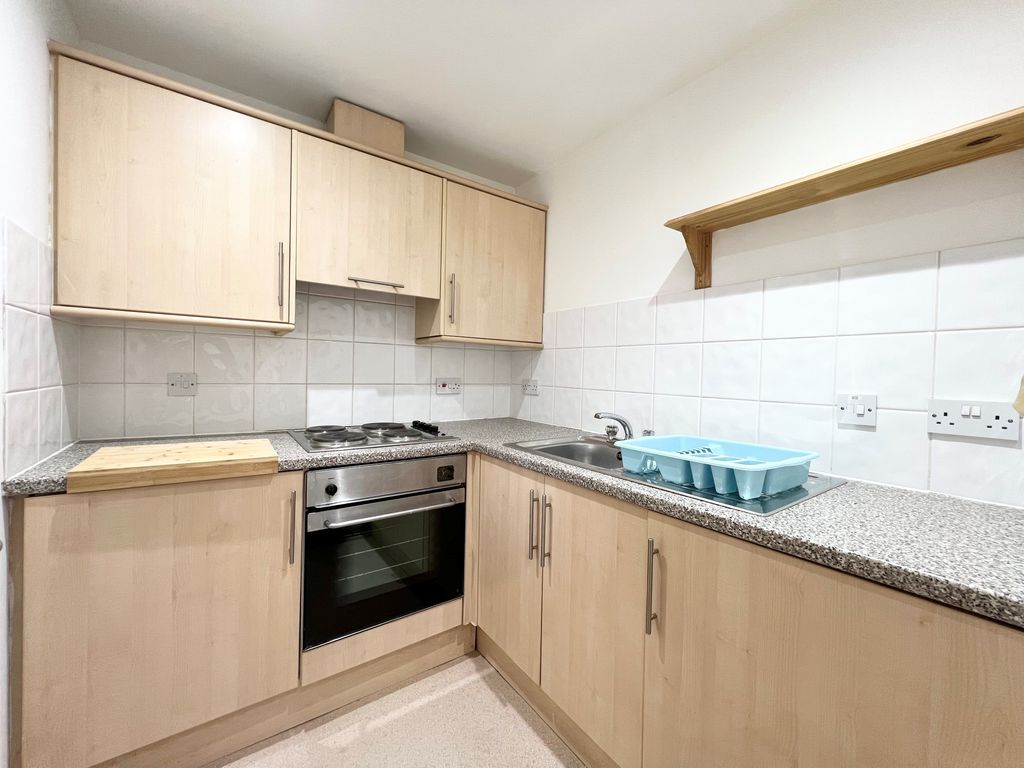 Property photo 3 of 4 Annex