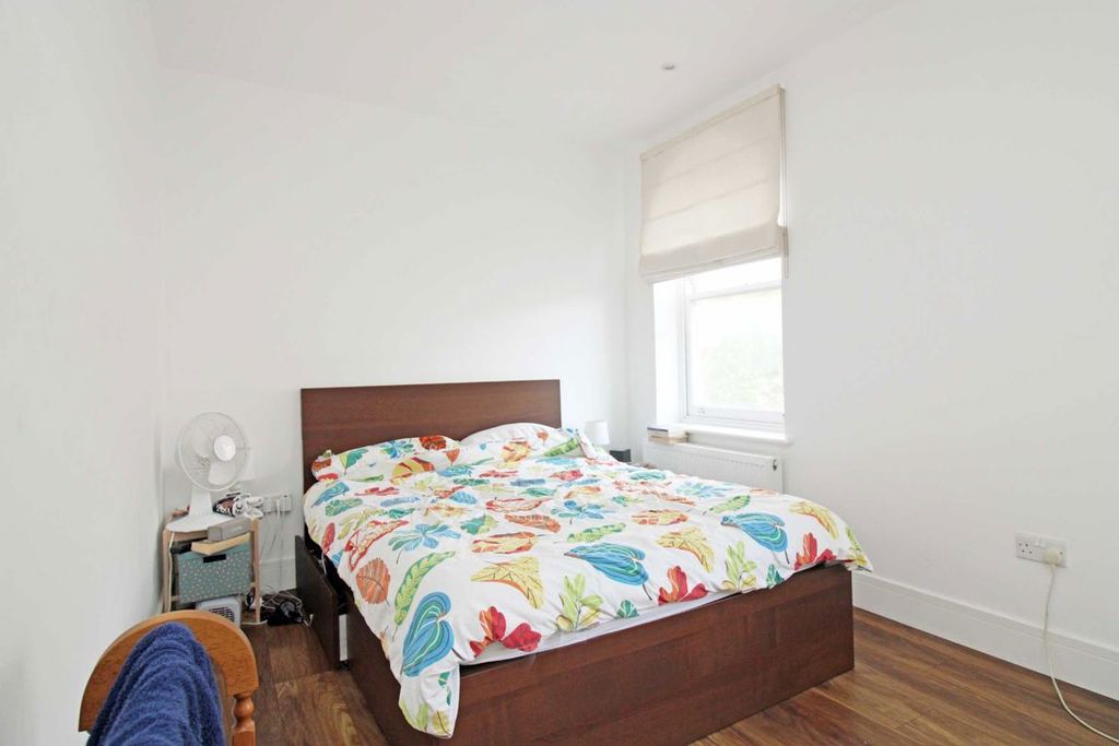 Property photo 3 of 3