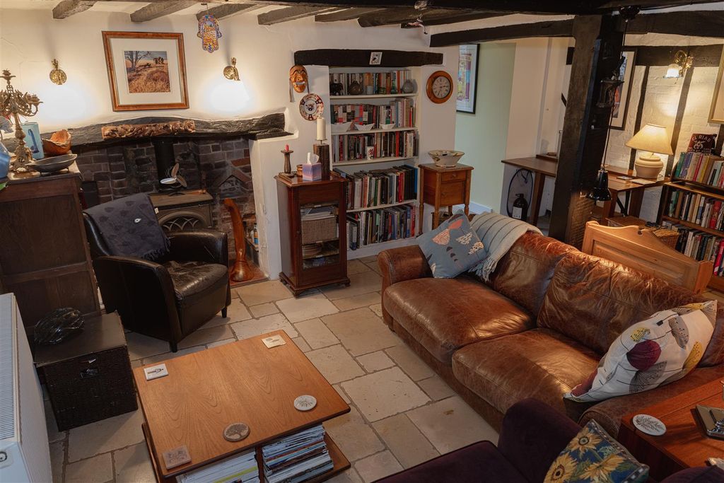 Additional image 6 of 3 bed semi-detached house for saleDene Street, Dorking RH4
