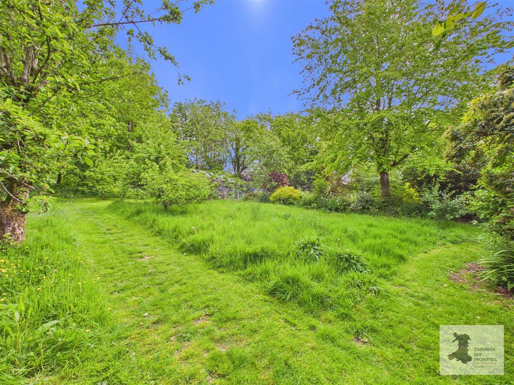 Additional image 5 of 4 bed detached house for saleAbercych, Newcastle Emlyn, Boncath SA37