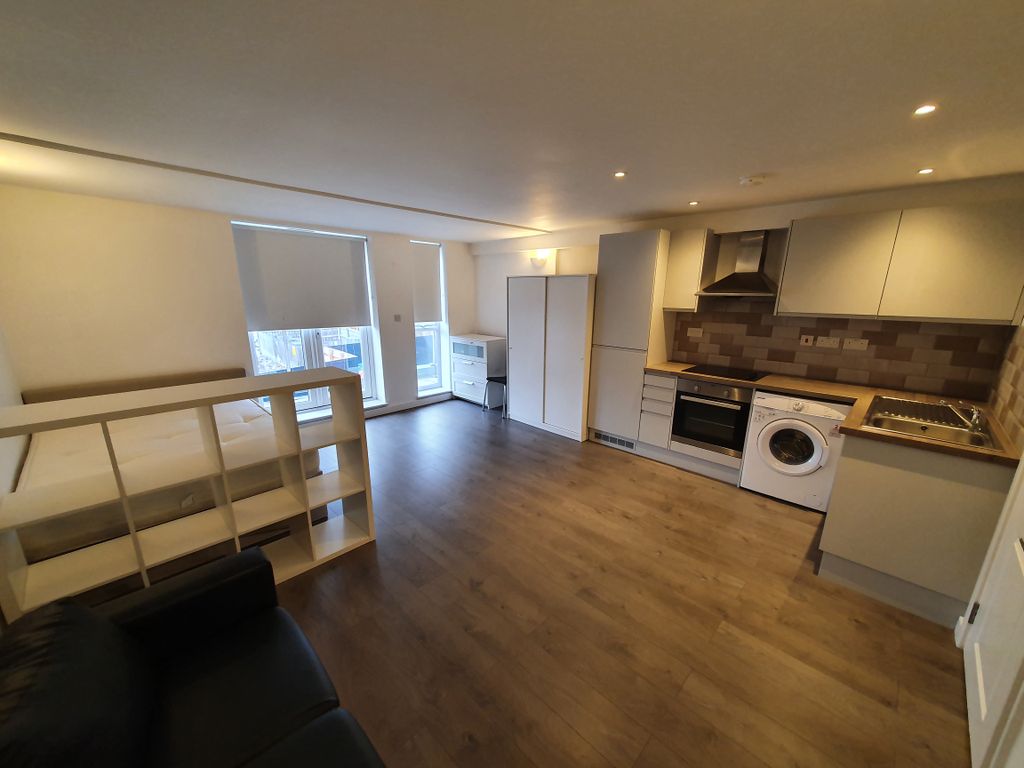 Property photo 1 of 5