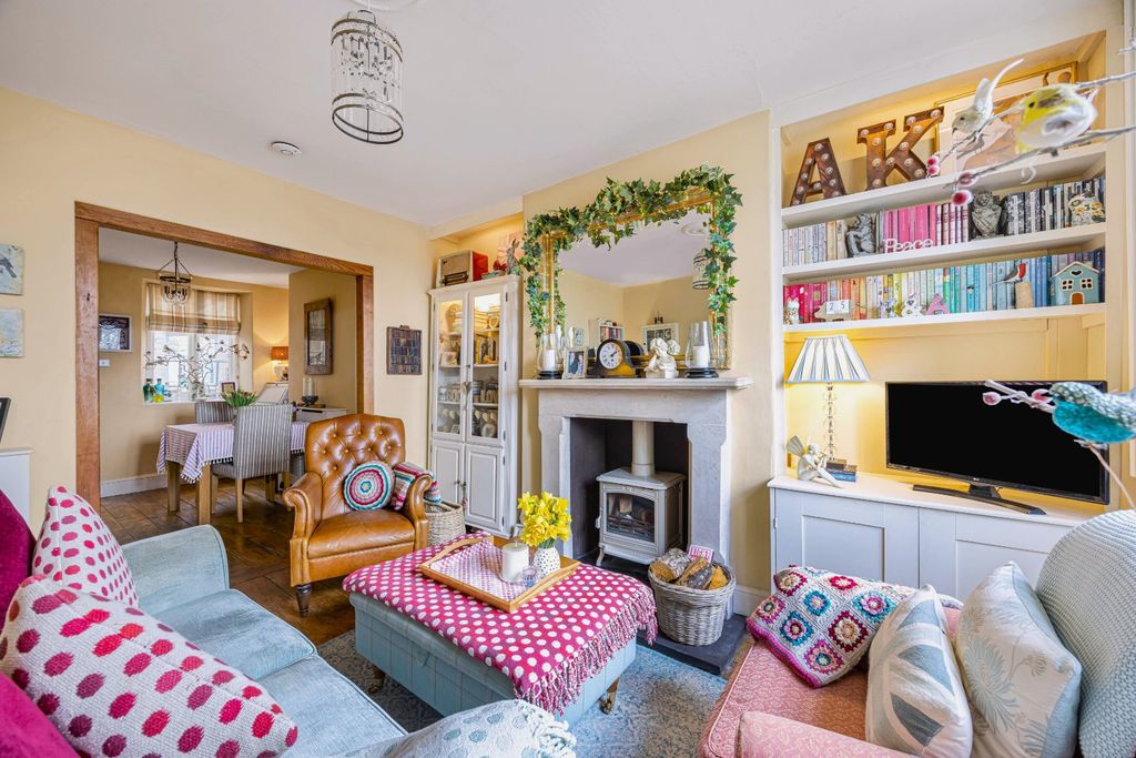 Property photo 1 of 20 Picture No. 25