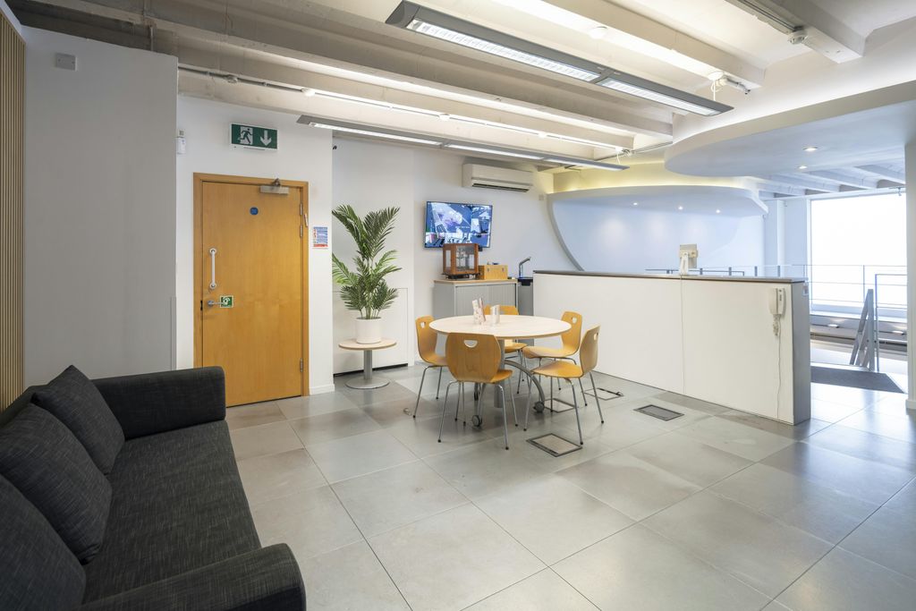 Property photo 1 of 10 MC41339531Hr.Jpg