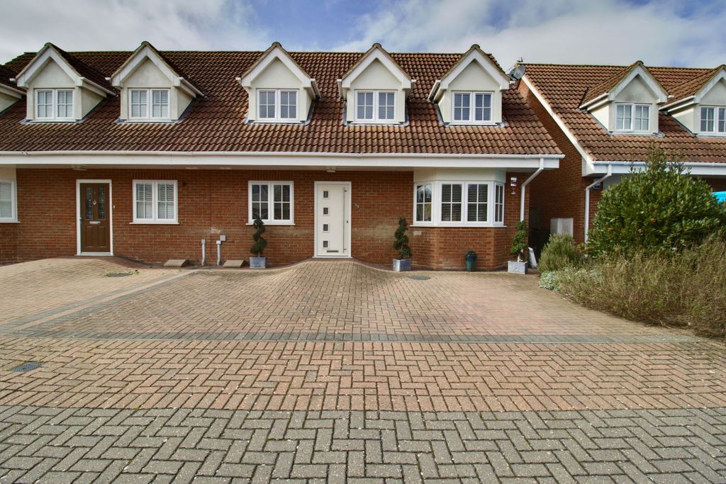 Property photo 1 of 29