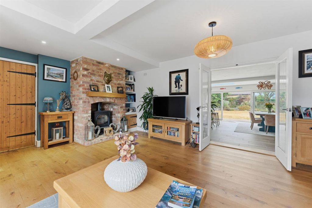 Property photo 2 of 54 Churchstreet_08.Jpg