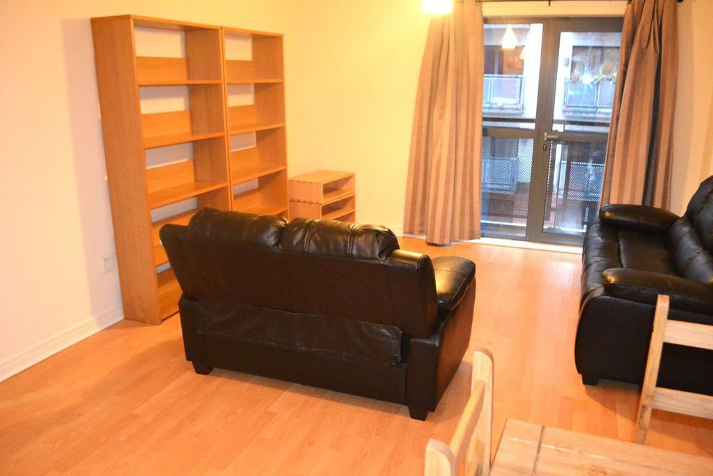 Property photo 3 of 11