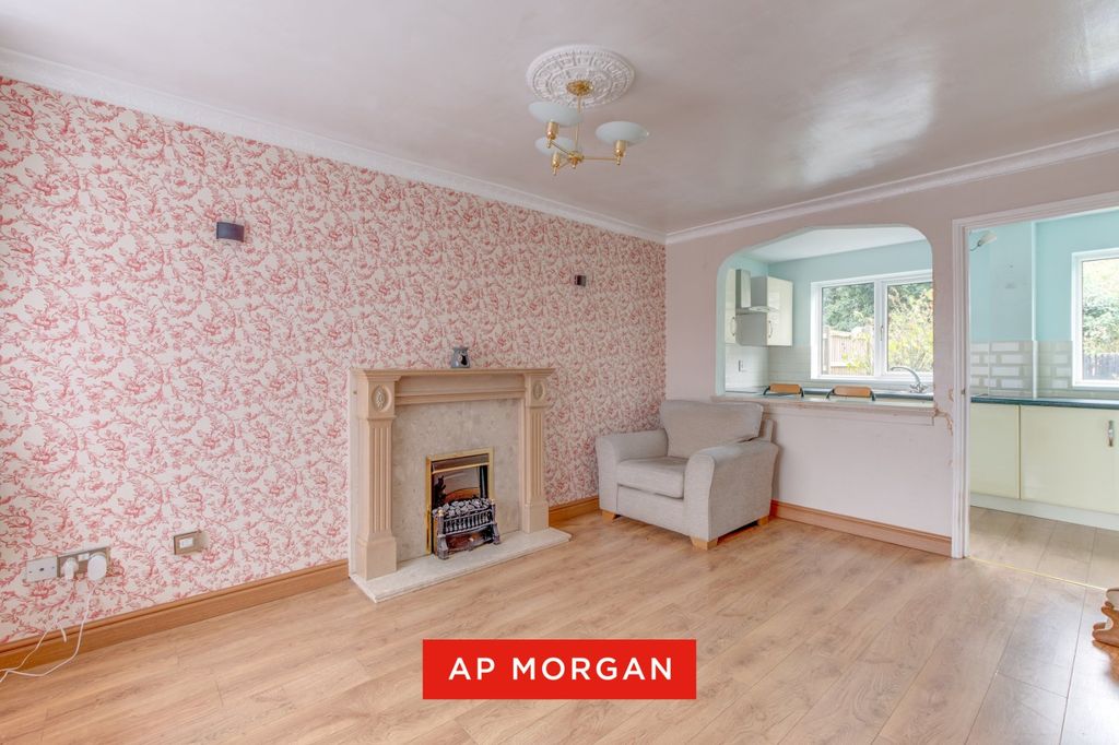 Property photo 3 of 15 Picture No. 16