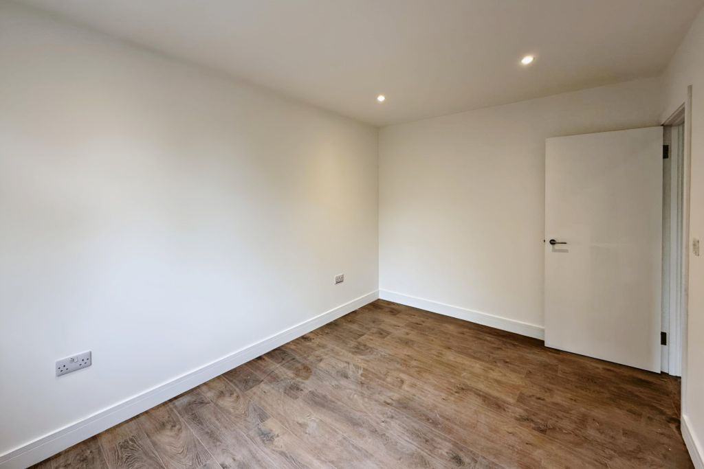 Property photo 3 of 3