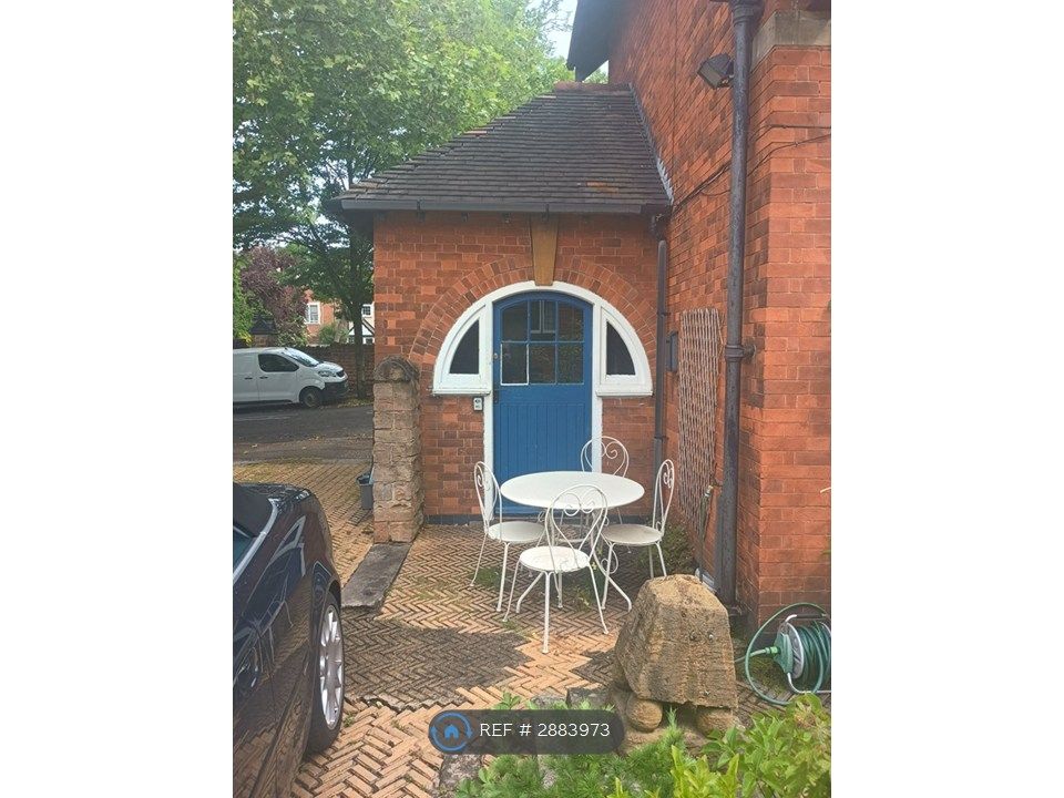 Property photo 2 of 3