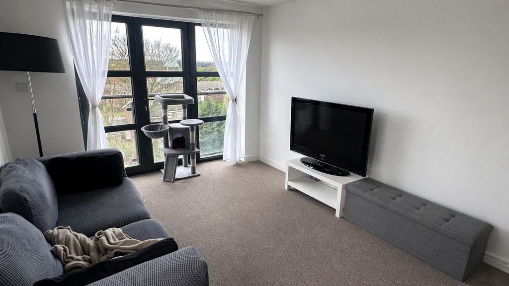 Property photo 3 of 9 Picture No. 11