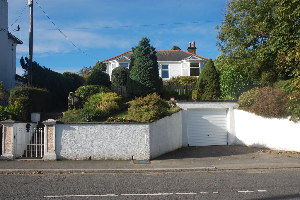 Property photo 2 of 20