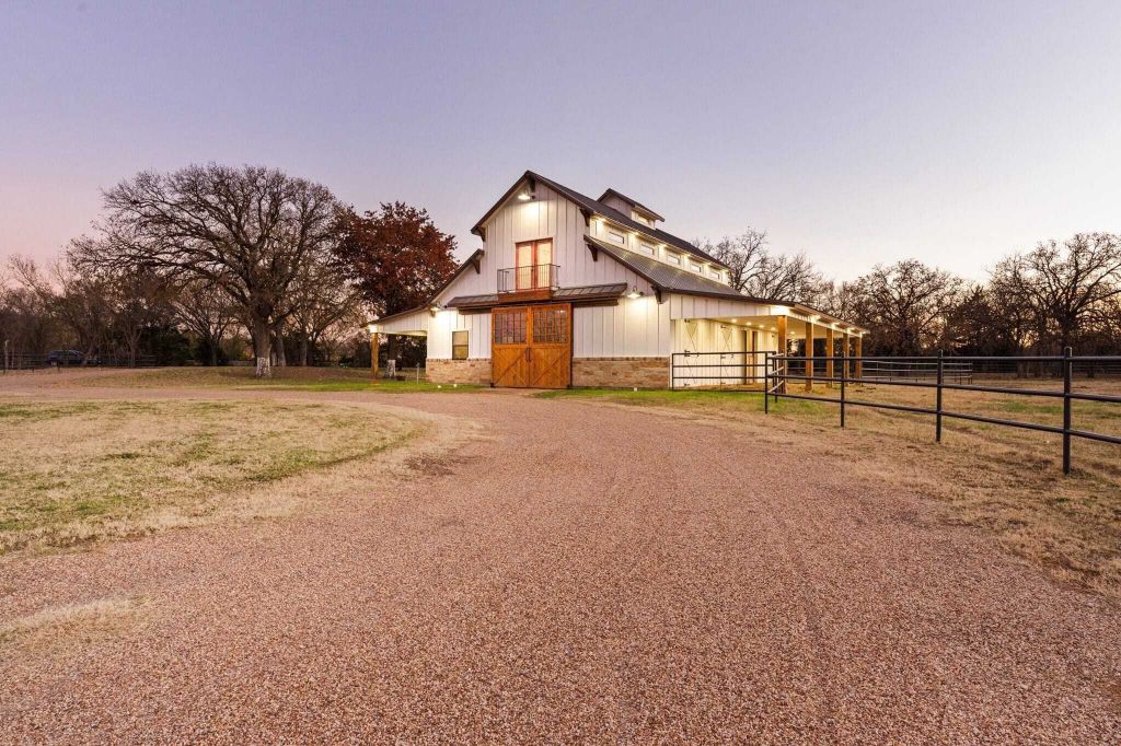 Property photo 2 of 30 <Alttext/>