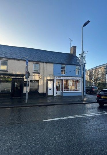 Property photo 3 of 7 Photo 6