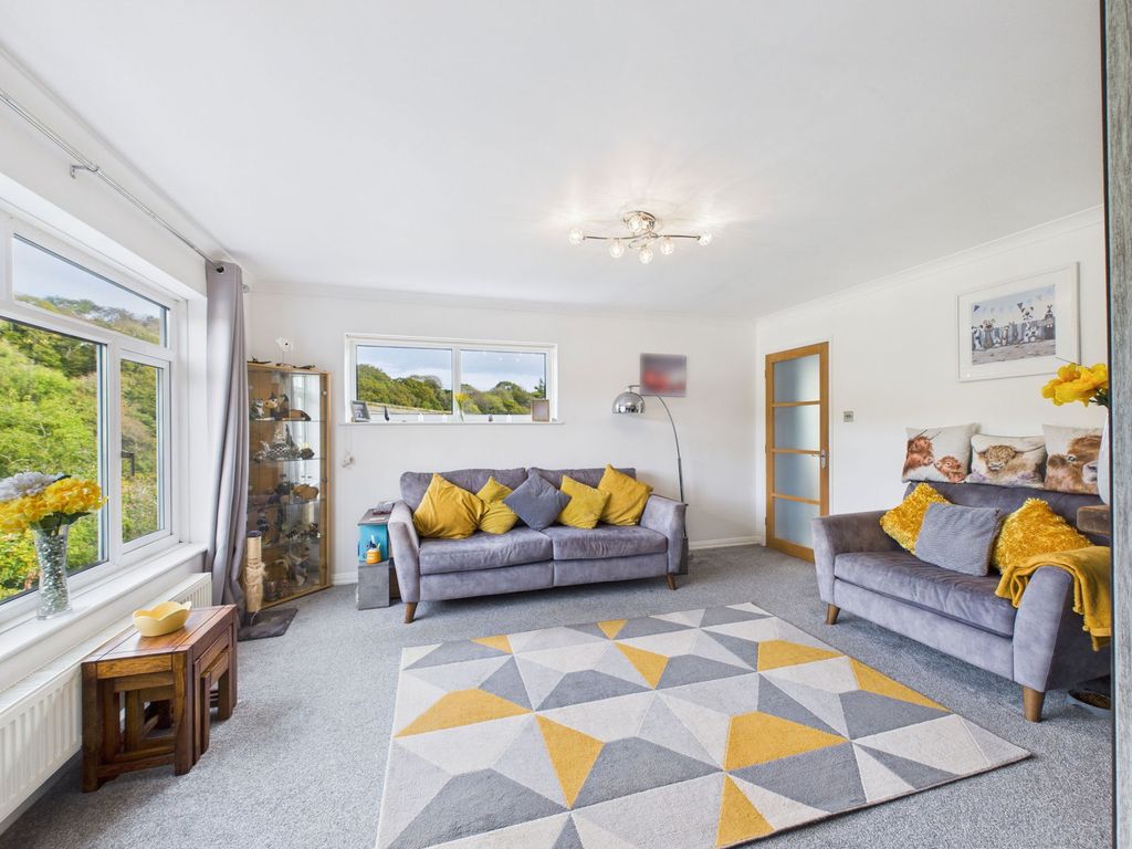 Property photo 3 of 24