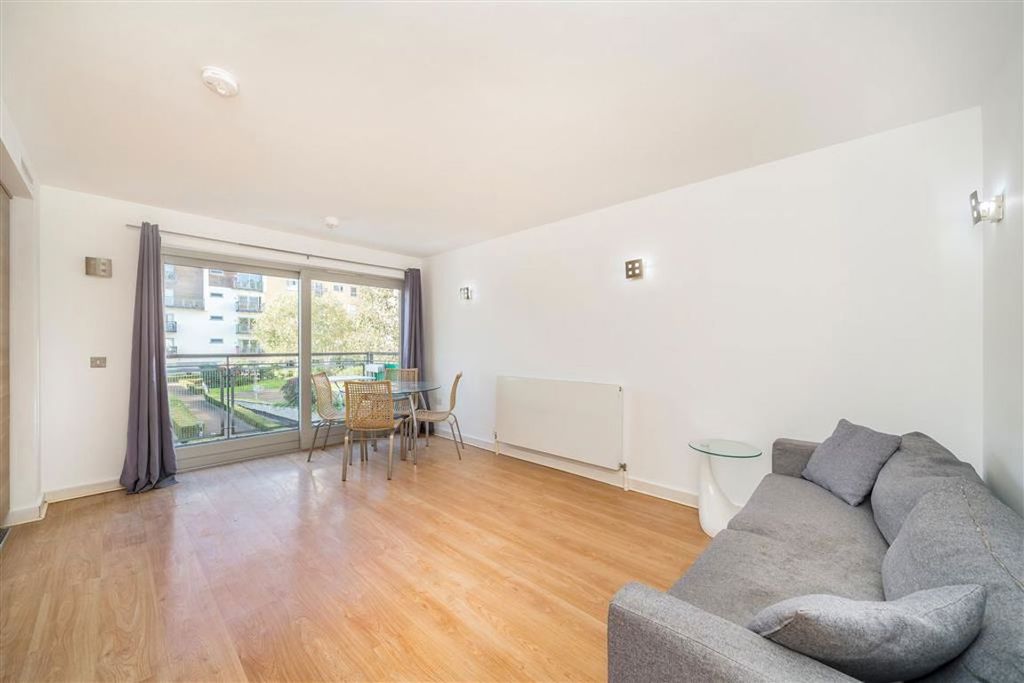 Property photo 3 of 8