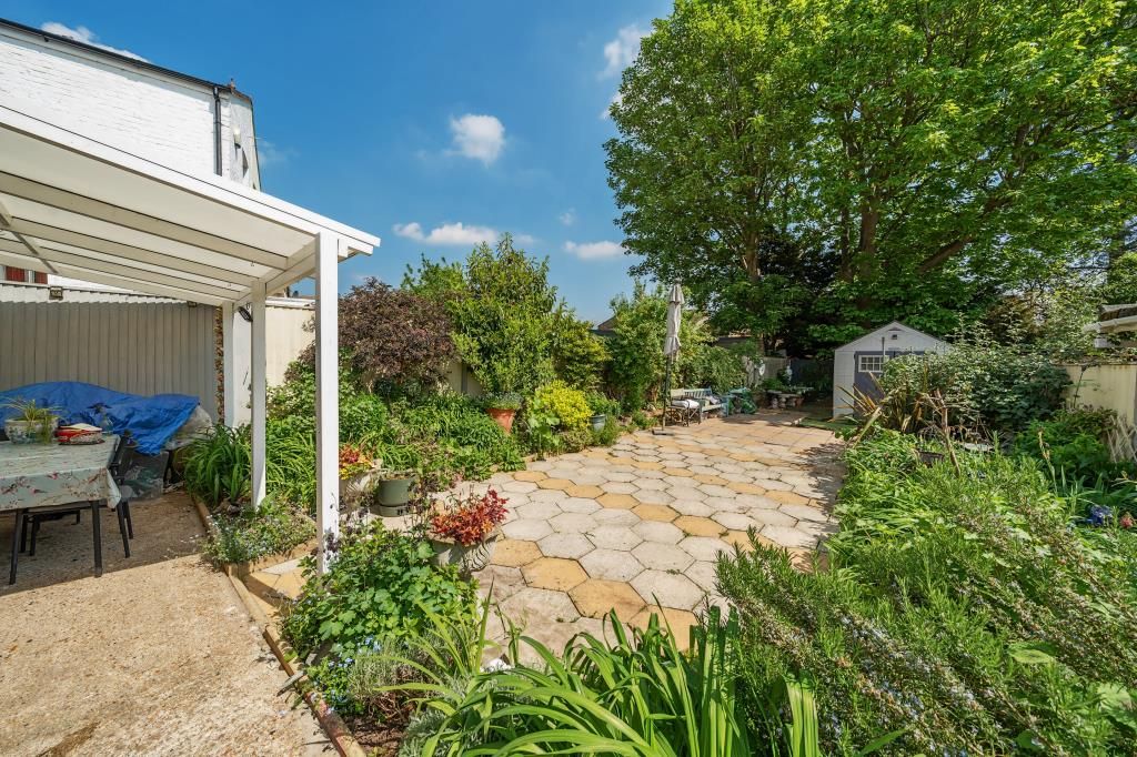 Property photo 1 of 19 Garden View