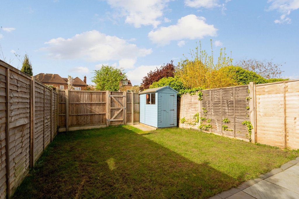 Property photo 3 of 17