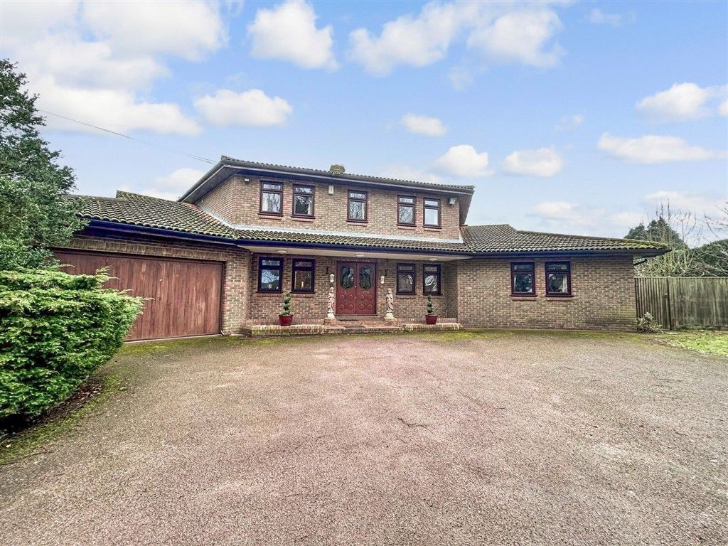 Property photo 1 of 30 Front