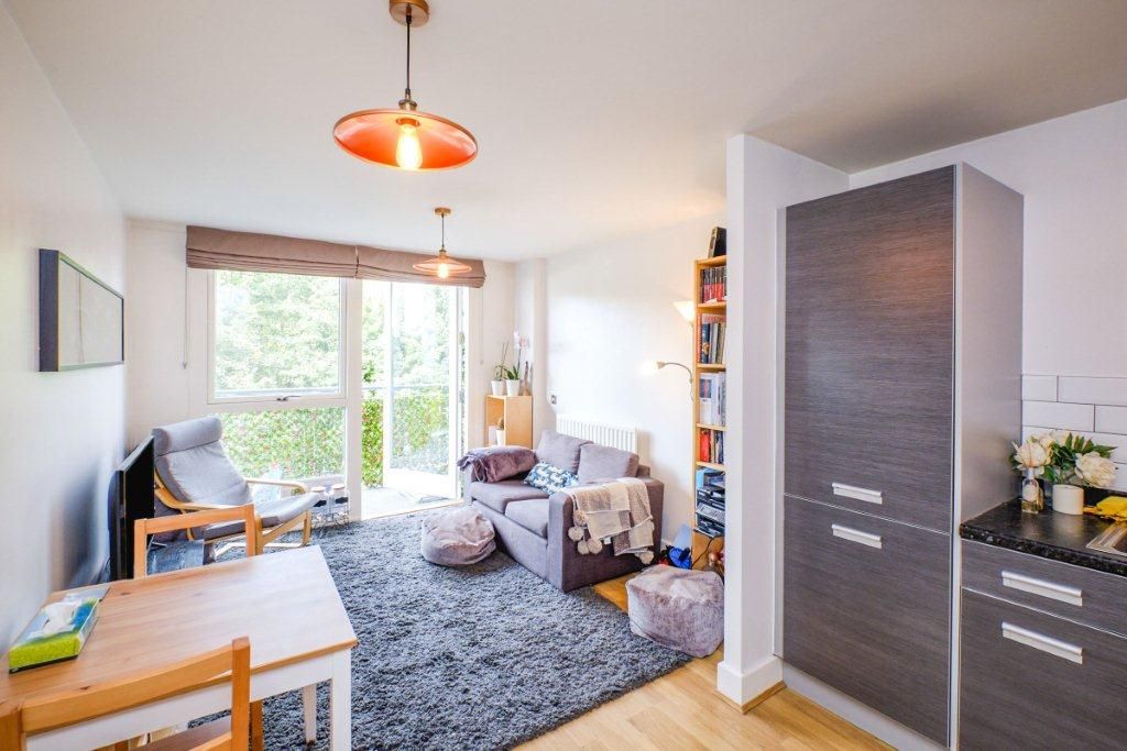 Property photo 3 of 8