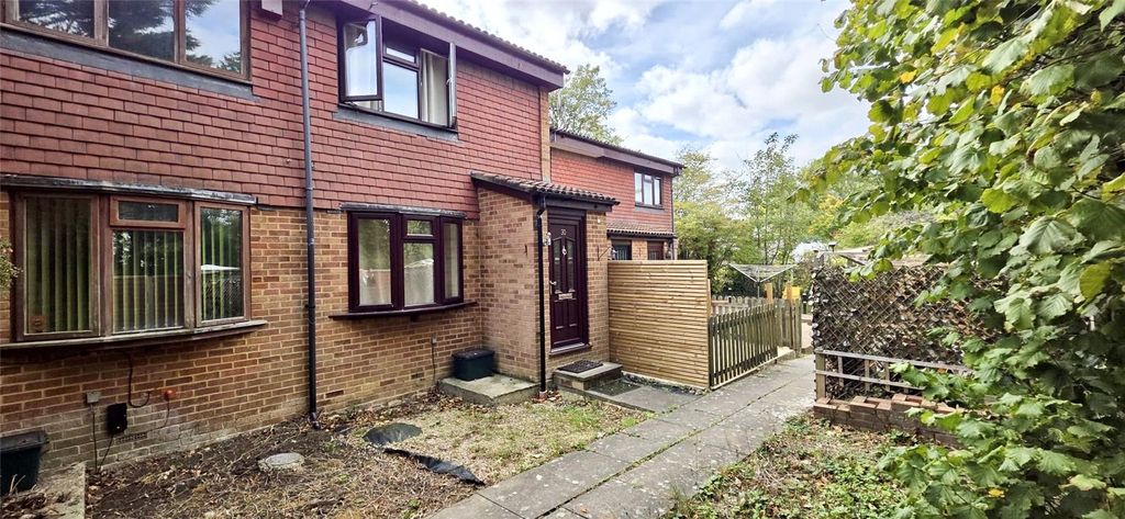 Property photo 1 of 11 Picture No. 27